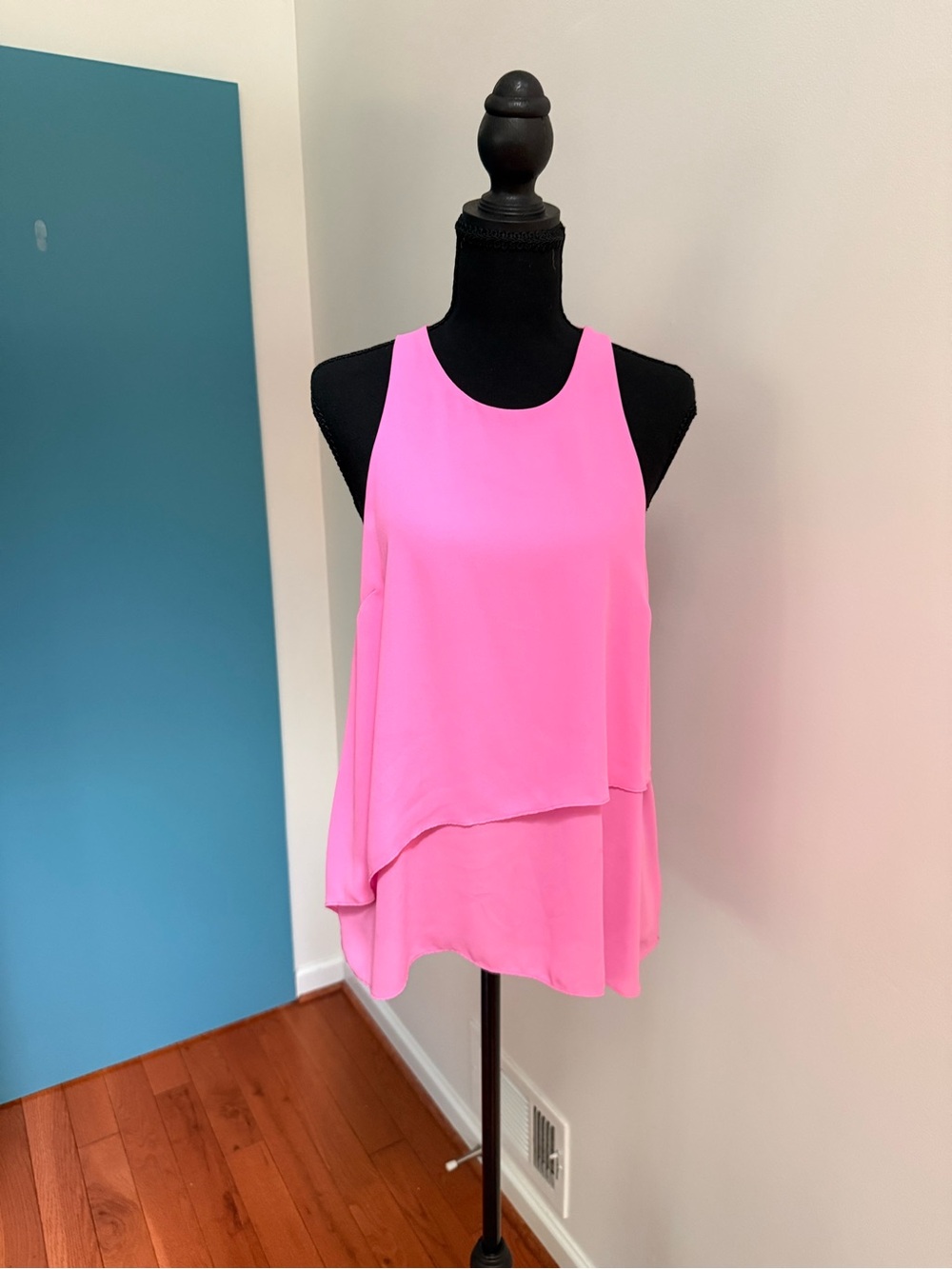 Elizabeth and James Women's Layered Sleeveless Pink Tank Top Sz Medium